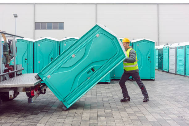 Portable Toilet Options We Offer in Wauregan, CT